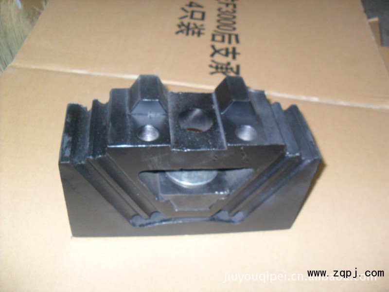 99100590031,發動機后支撐,久友汽車配件公司