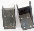 HOWO8X4前橋減震器上支架（一橋、二橋）/9731680005
