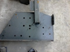 NZ9525930125,保險杠托架,濟南隆旭汽車配件有限公司