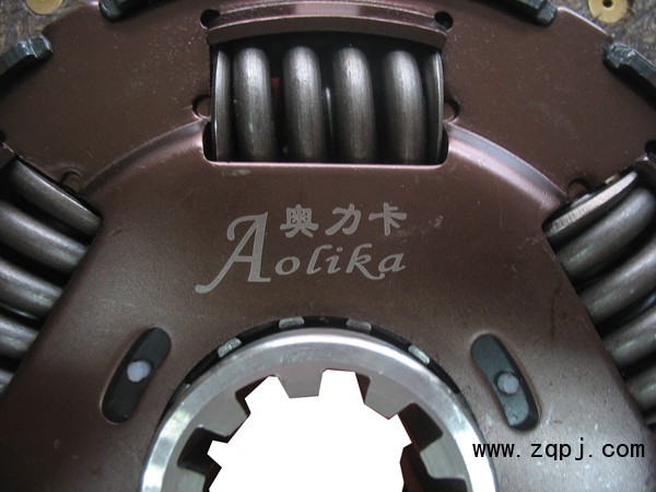AZ9725160390,豪沃專(zhuān)用離合器從動(dòng)盤(pán),濟(jì)南法雷奧重型汽車(chē)配件廠