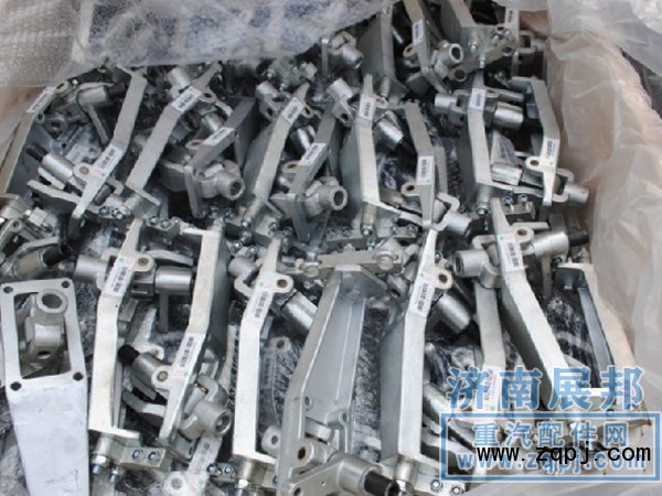 HOWO操縱機構總成WG9725240107/WG9725240107