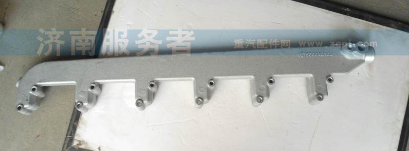 發動機出水管61500040102/61500040102