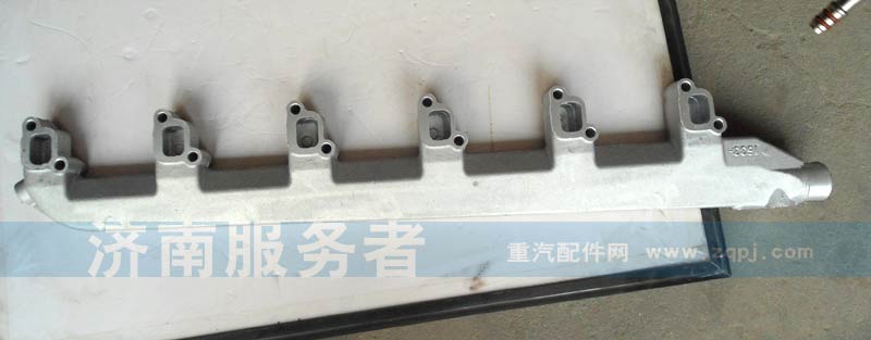發動機出水管61500040102/61500040102