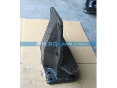 1325129202003/4,歐曼前簧后支架,濟南中力汽車零部件有限公司