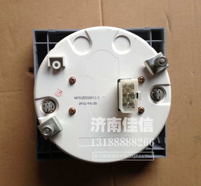 WG9125588011,儀表盤,濟南同馳汽車配件有限公司