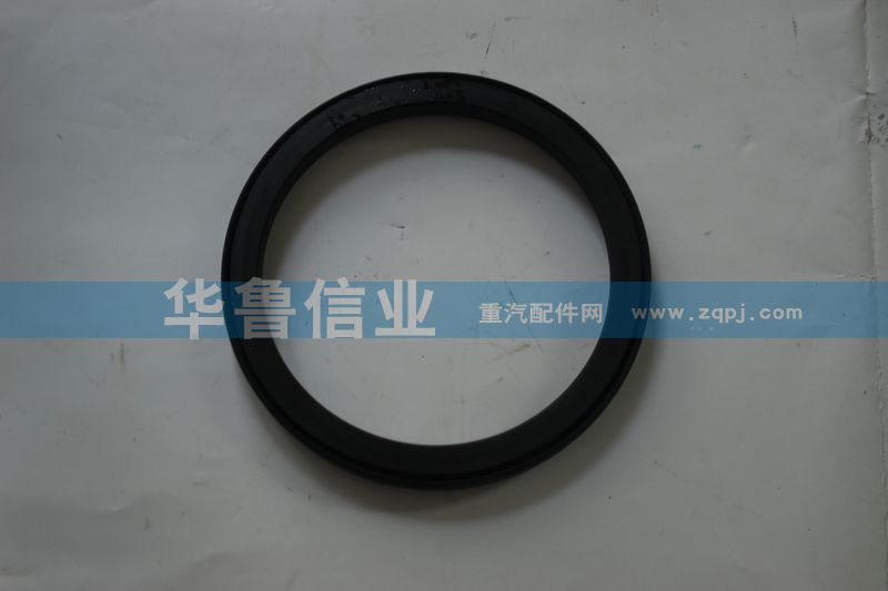 曲軸后油封總成HOWOVG1047010050/VG1047010050