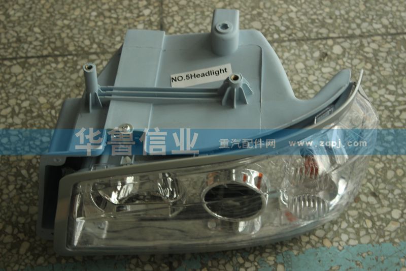 前大燈右WG9719720002/WG9719720002