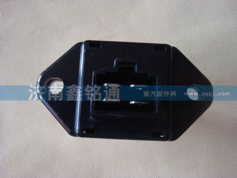 一汽解放J6暖風電阻調速塊/8101080-A65-C00