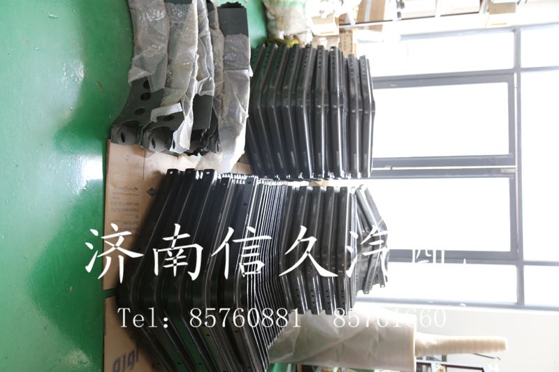 9114552790,油箱支架,濟南信久汽配銷售中心