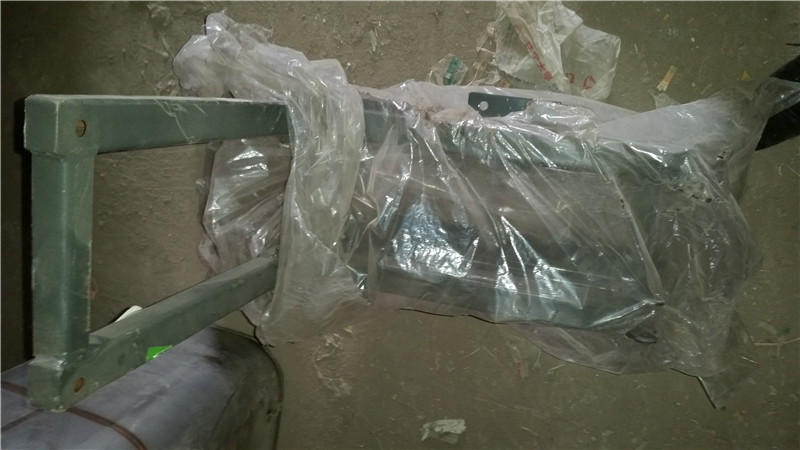 712W15502-0004,尿素箱支架總成,濟南華馳工貿公司