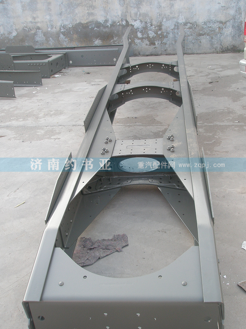 AZ9725513230,車架總成中國重汽豪沃,濟南約書亞汽車配件有限公司（原華魯信業）
