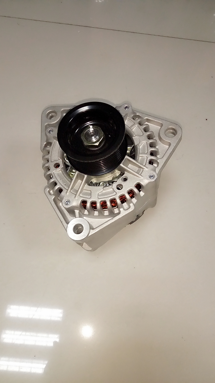 發電機總成（MC11)202V26101-7271/202V26101-7271