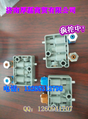 供應重汽豪沃駕駛室配件--座椅氣囊控制器/座椅氣囊控制器