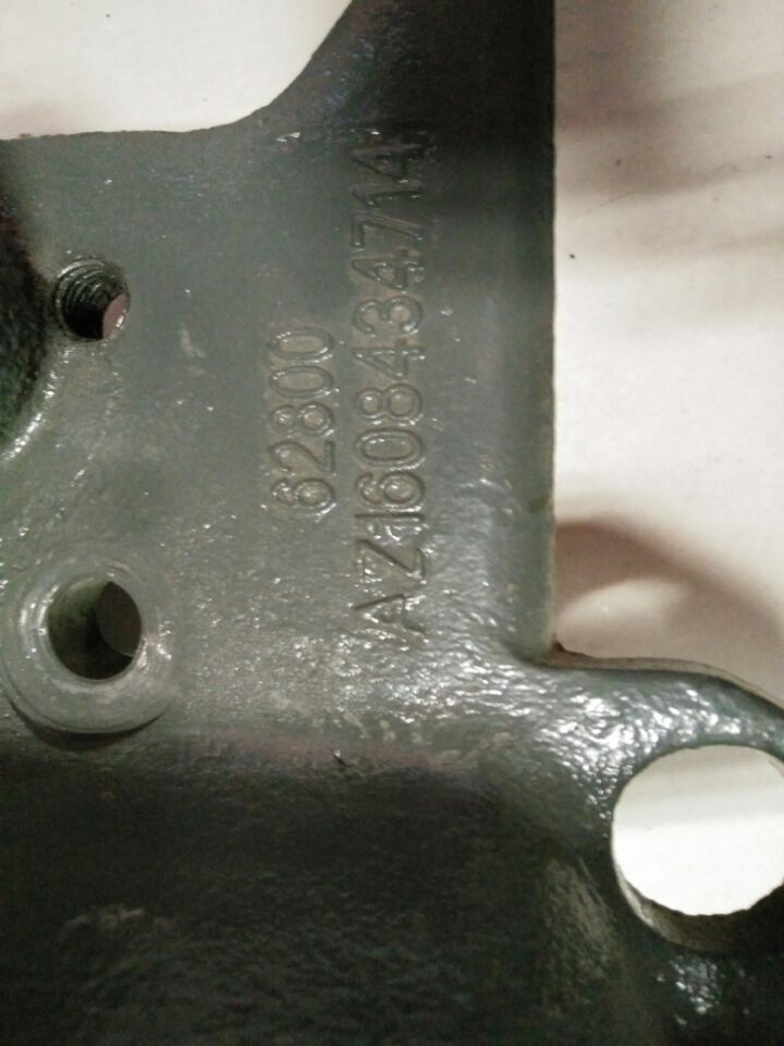 AZ1608434714,前懸減震器右下支架11款,濟南嘉磊汽車配件有限公司(原濟南瑞翔)
