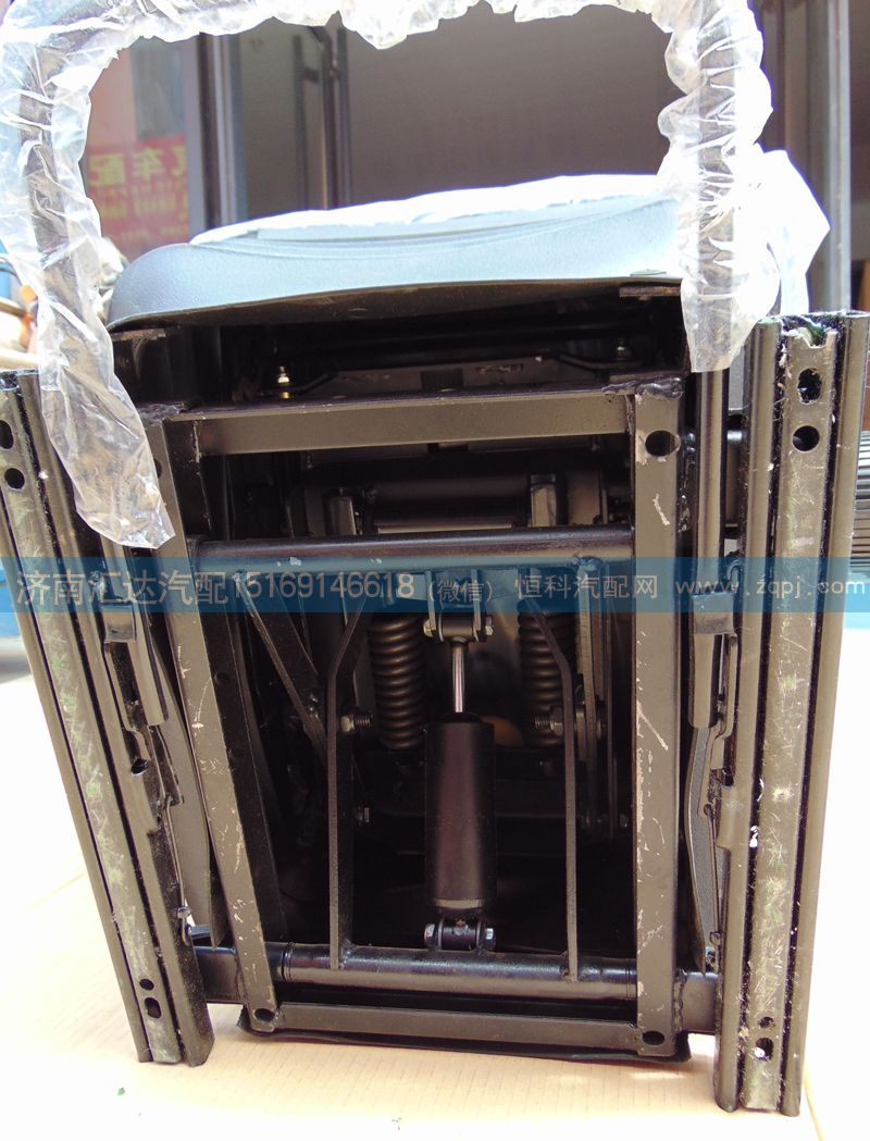 德龍F(tuán)2000機(jī)械座椅/