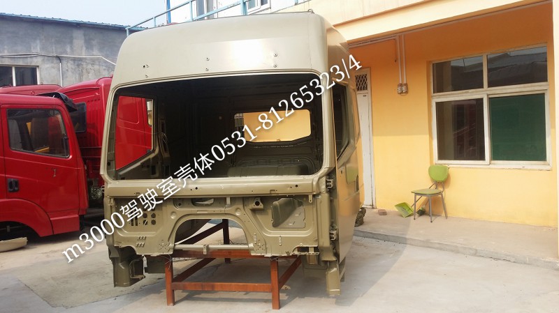 中國陜汽德龍M3000汽車配件A立柱總成81265323/81265323