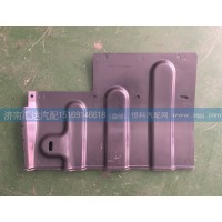 柳汽霸龍前輪前下副擋泥板M51-8406018E