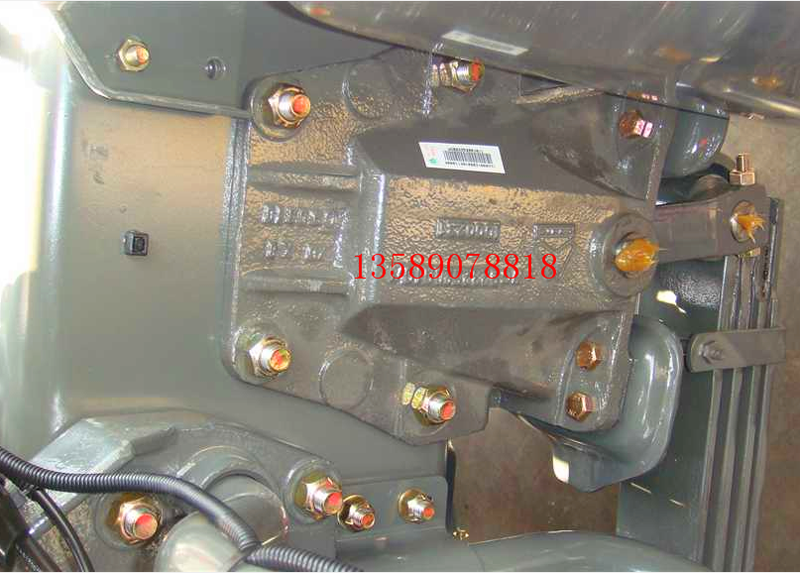 WG9232520010,豪沃前簧后支架,濟南聯樂汽車零部件有限公司