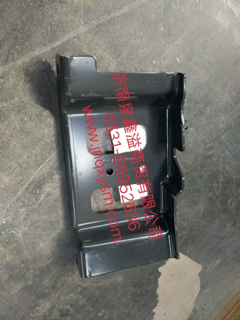 100442100049,右前組合燈內側支架,濟南泉鑫溢商貿有限公司