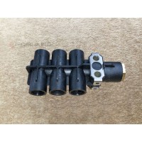 DZ97259366029  塑料七通分氣接頭