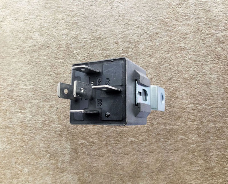 3735095-C0101 繼電器（帶支架）/3735095-C0101