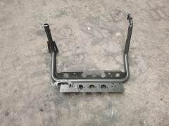 YG9000361600掛車螺旋管線束支架