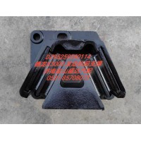 德龍X3000發(fā)動機(jī)前支撐DZ95259590114