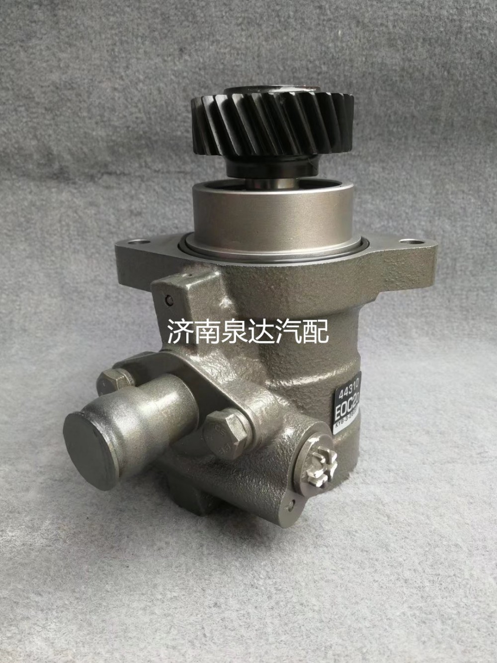 三一重工P11C發動機混凝土攪拌車方向助力泵液壓油泵轉向泵/60100617