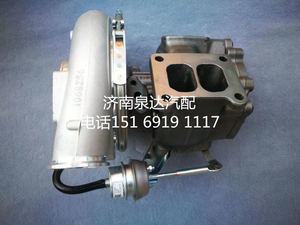 中國重汽汕德卡曼MC11發動機廢氣渦輪增壓器增壓機/202V09100-7926