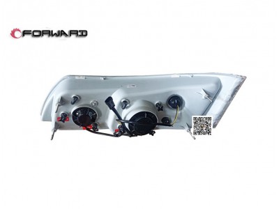 1U80037100002,Right headlight assy,濟南向前汽車配件有限公司