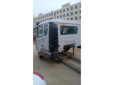 ,右置駕駛室總成,濟南隆旭汽車配件有限公司