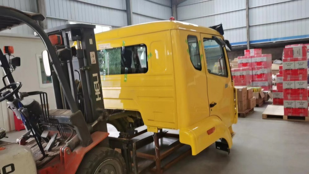 17717700008,駕駛室總成,濟南隆旭汽車配件有限公司