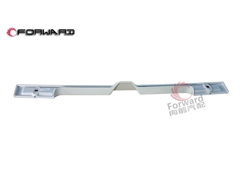 重汽杉德卡 C7H 車身保險杠裝置系統  810W41610-5573 上裝飾板總成/810W41610-5573  保險杠上裝飾板總成