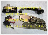 陜汽德龍偏置碼頭車左車門鎖操縱機構總成
