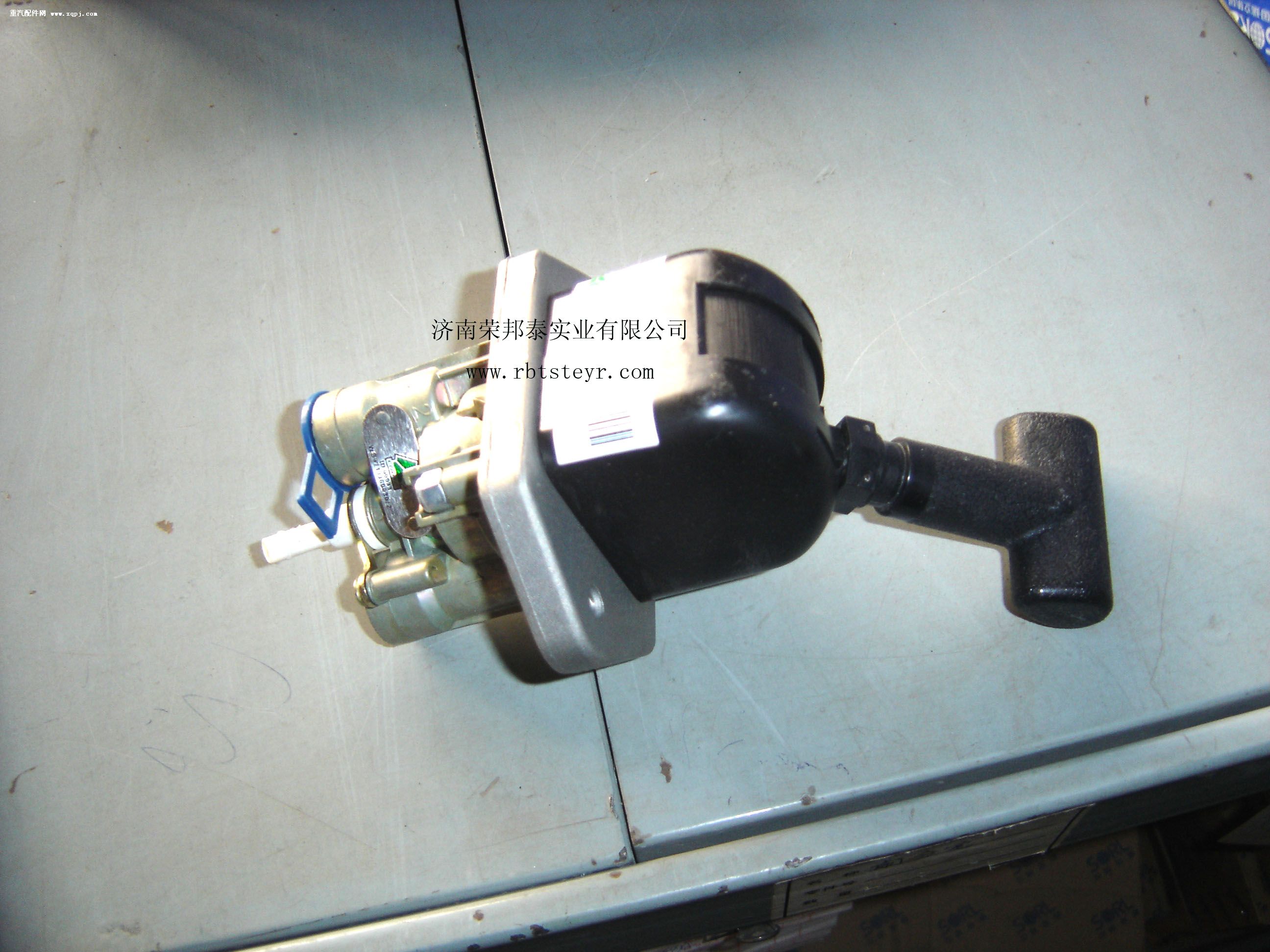 WG9719360030,WG9719360030.手制動閥(豪沃)二孔,濟南港新貿易有限公司